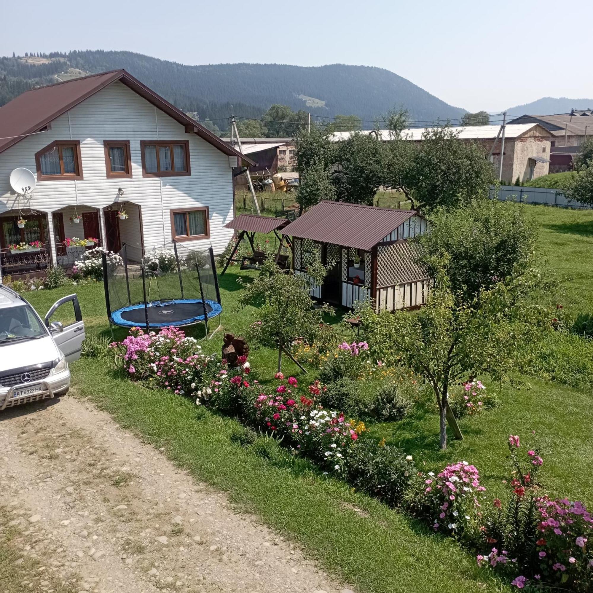 Садиба Файна Гофа Werchowyna Exterior foto